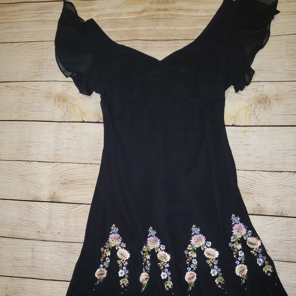 Black flowy dress